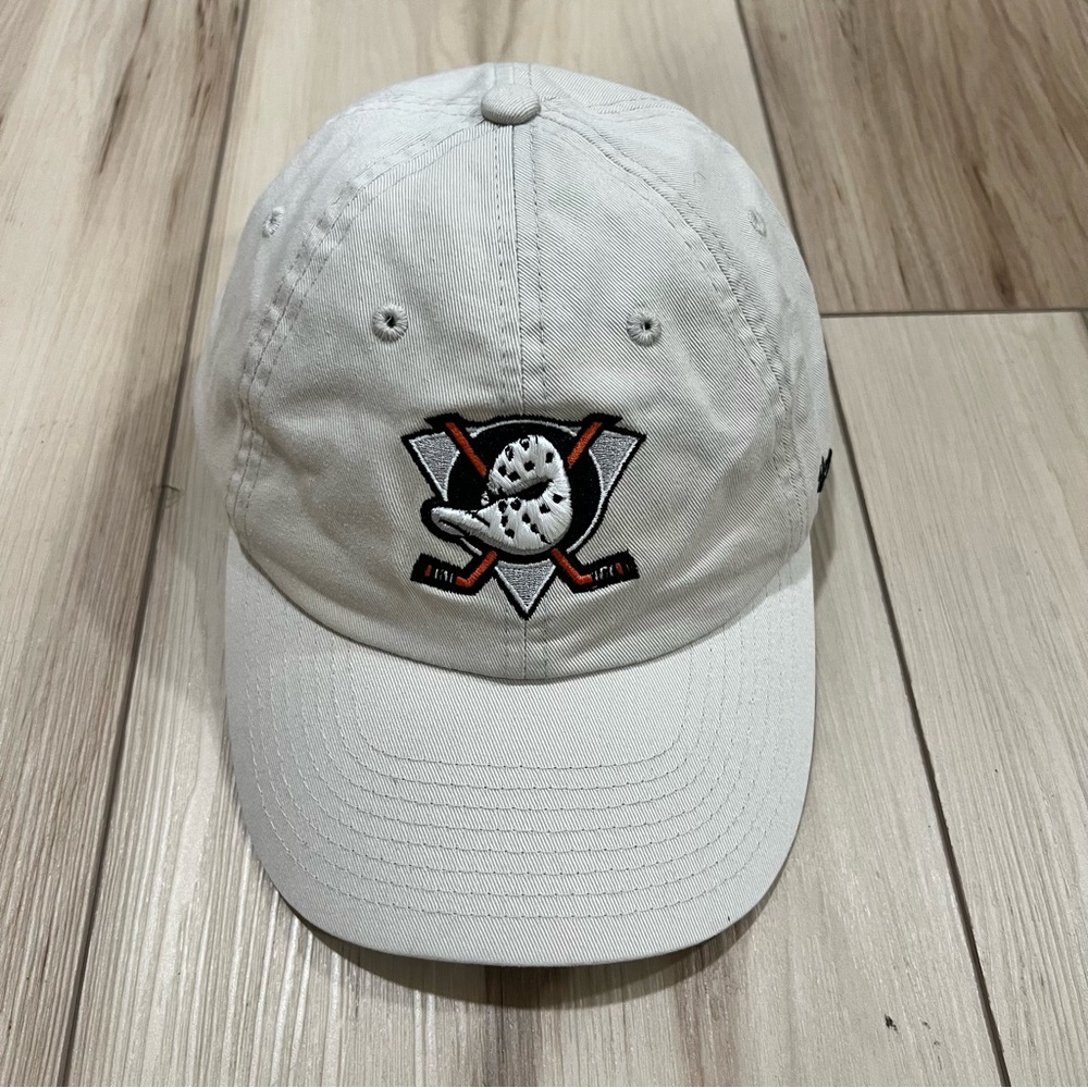 🚨 Anaheim Ducks 47’ Brand Clean Up Hat